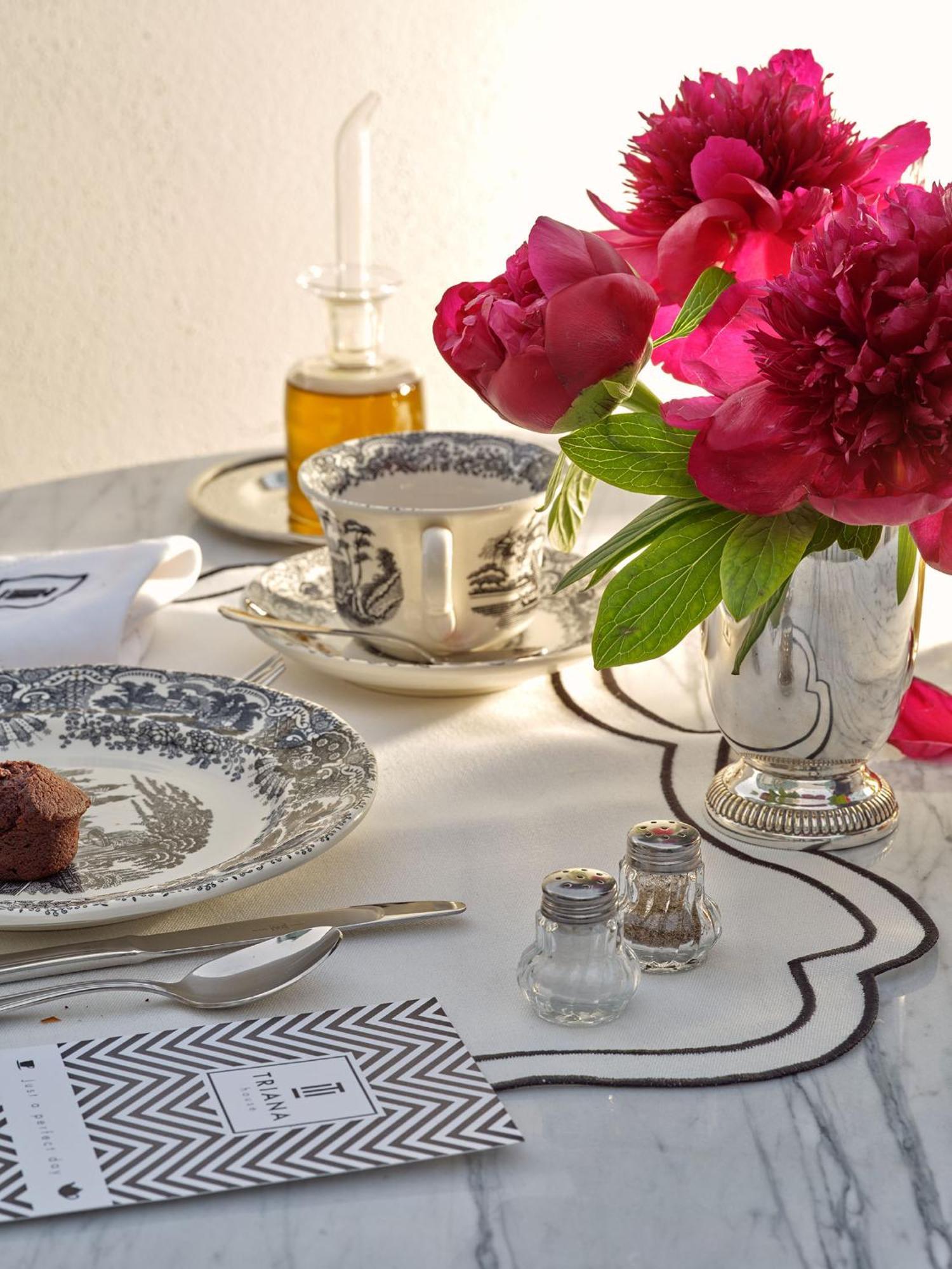 Hotel Boutique Triana House Севилья Экстерьер фото